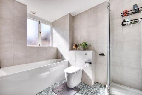 Ensuite.jpg