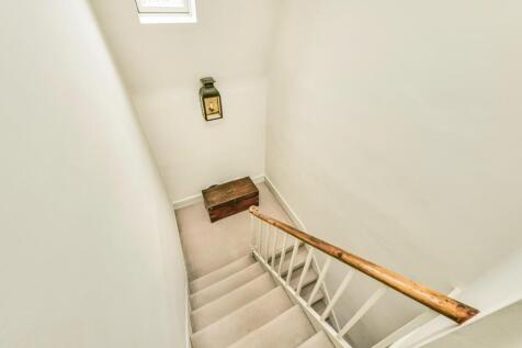 Denbigh Street - Hallway