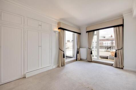 Bedroom 1a.jpg