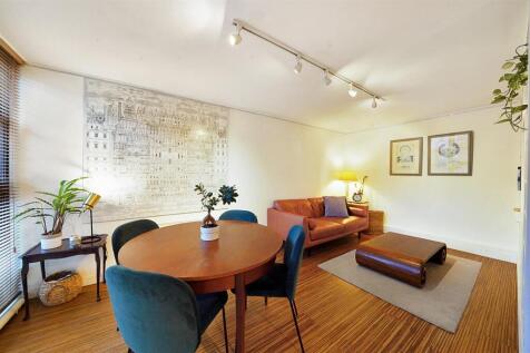 Flat 11, Longleat House - tjAvDd7rLhuSfuspLsCN.jpg