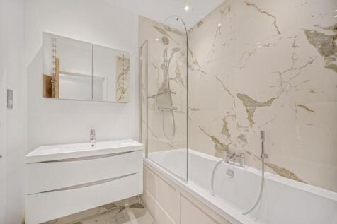 Bathroom - The View