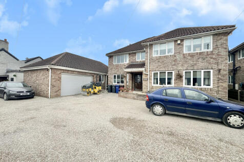 6 Bedroom Detached for Sale