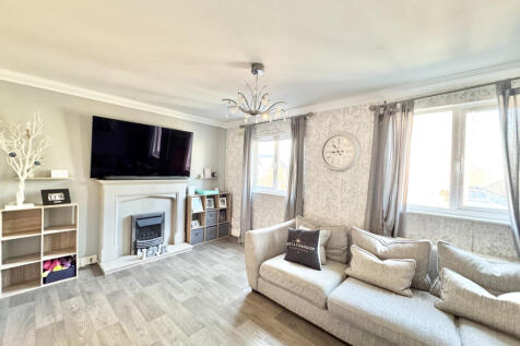 Three Bedroom Town House for sale