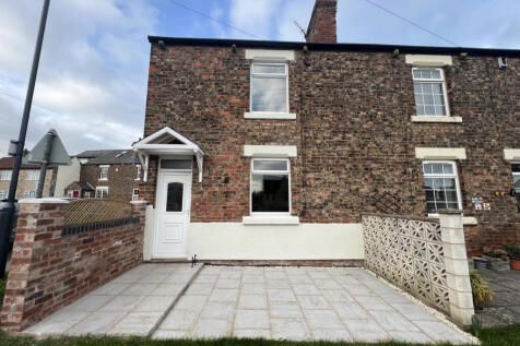 2 Bedroom End Terrace for Rent