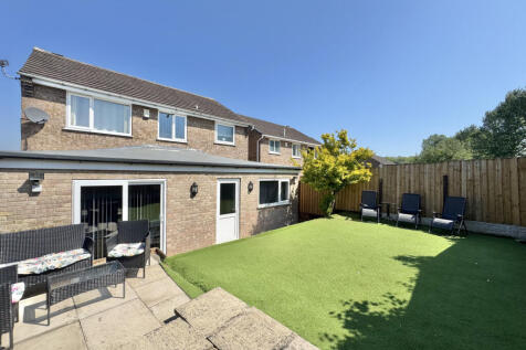 4 Bedroom Detached for Sale