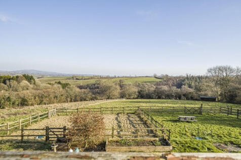 Garden &amp; View
