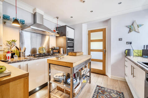 1362379-13-68de6f...