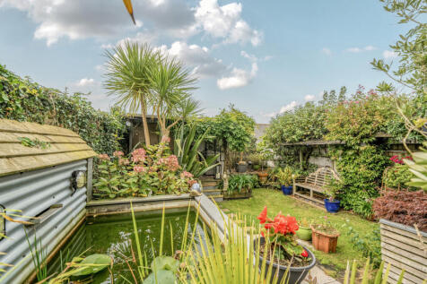 1362379-6-68de69d...