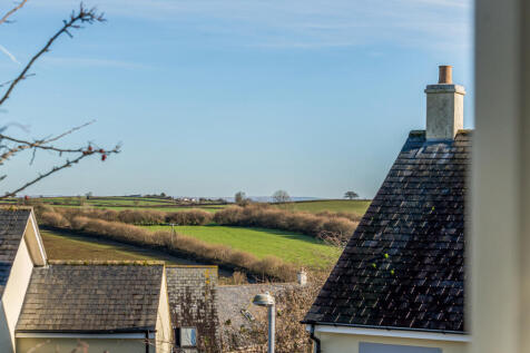 1384476-14-692067...