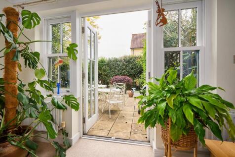Property Image 8