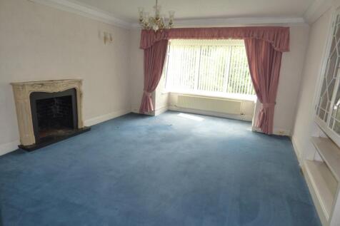 Main Lounge 1