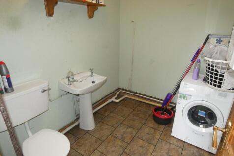 Utility/Cloakroom