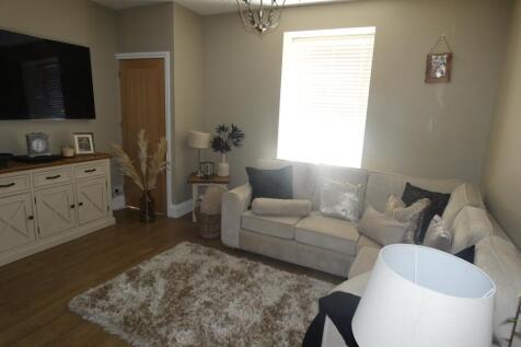 Front Lounge