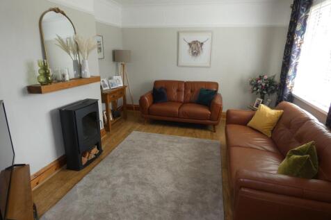 Front Lounge