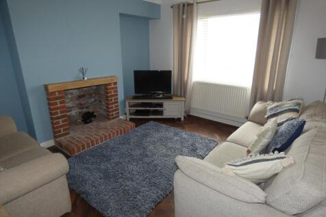 Front Lounge