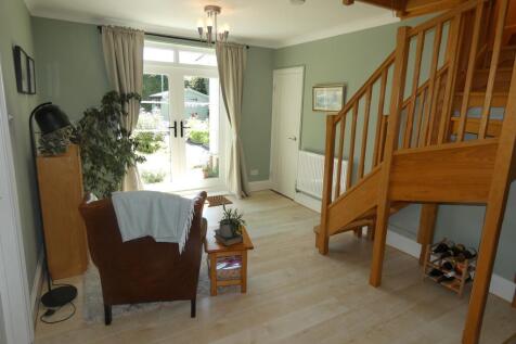 Rear Lounge