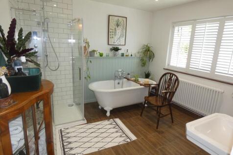 Ground Floor Bathroom