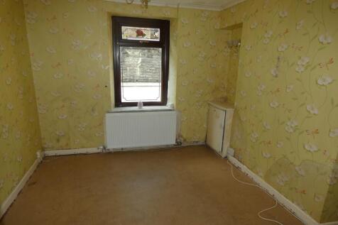 Front Lounge