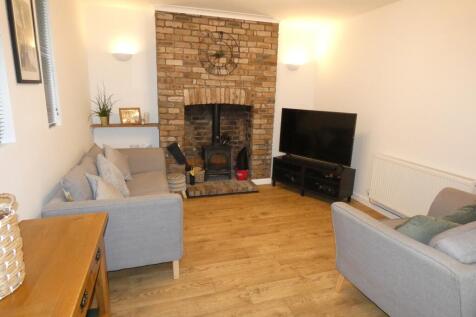Rear Lounge