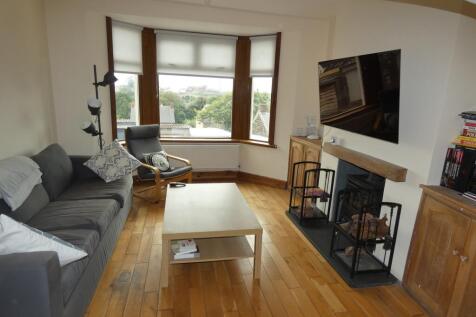 Front Lounge