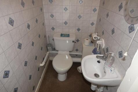 Ground Floor Cloakroom