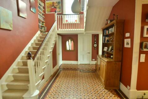 Property Image 4
