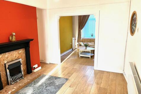 Rear Lounge