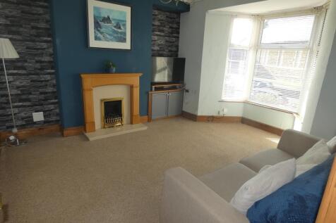 Front Lounge