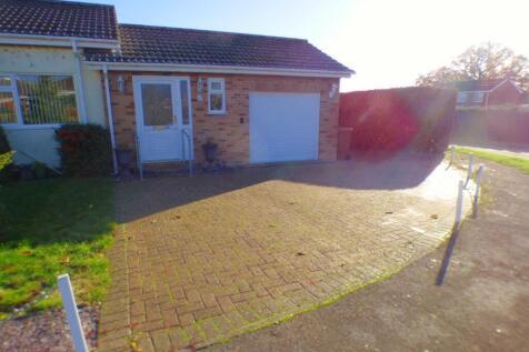Garage/Driveway