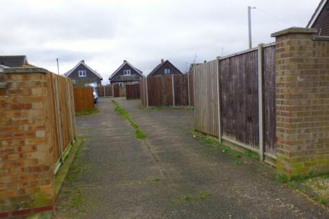 Garage/Parking Court
