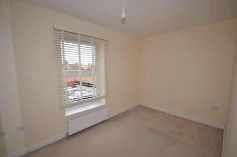 2nd Bedroom - Pic...
