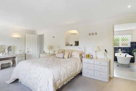 Bedroom 1 and En Suite.jpg