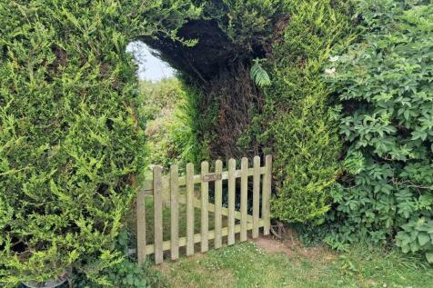Gate to Paddock.
