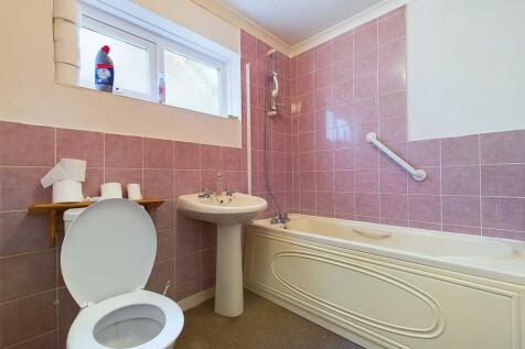 Ground Floor Bathroom