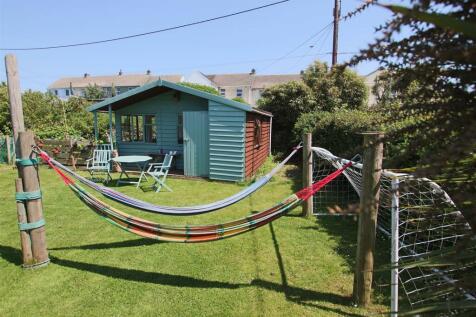Chalet Garden building.JPG