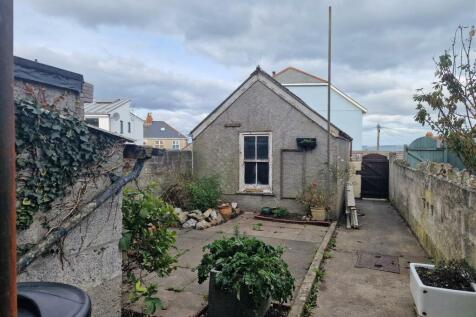 Rear Garden/Garage