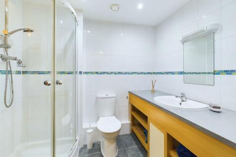 En-Suite.