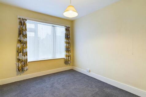 Front Bedroom.