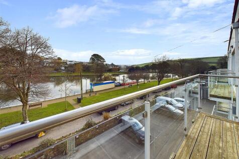 Balcony and views