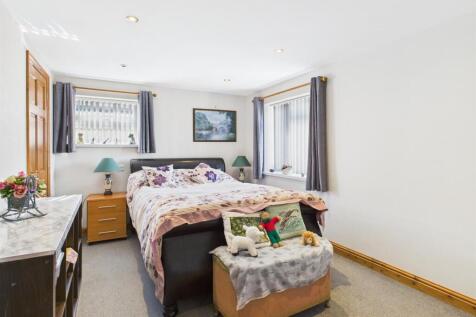 Bedroom 3.jpg