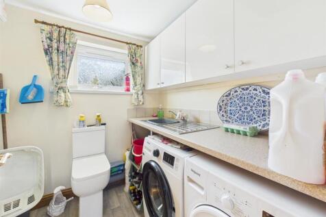 Utility Room and WC.jpg