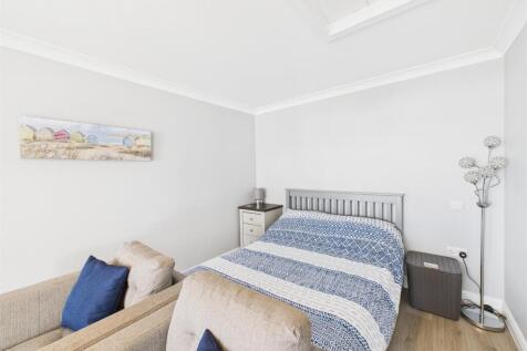 Annex Studio Bedroom