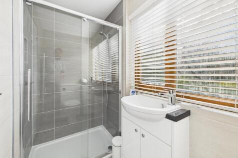 Annex En-Suite