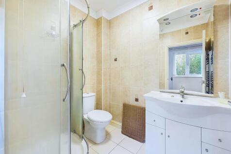 Master En-Suite