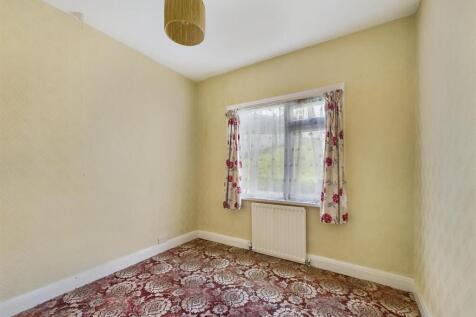 Back Bedroom.jpg
