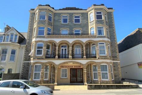 3 Trevanion Court