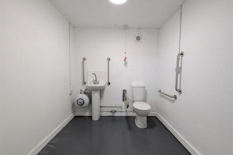 Large toilet