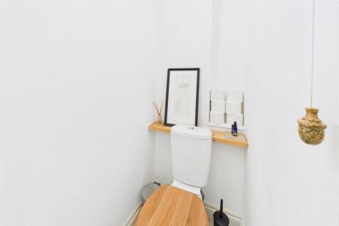 Seperate WC