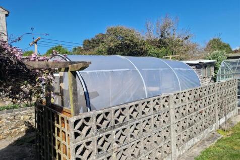 Poly Tunnel