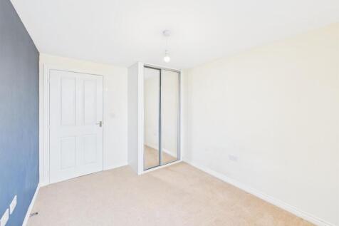 27 Littledale Row Bedroom 1